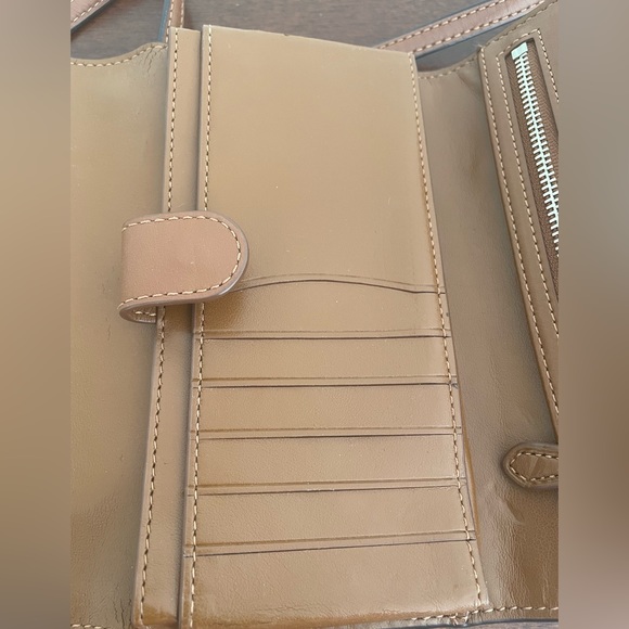 Coach Wallet on Chain WOC Brown Leather - Picture 4 of 9